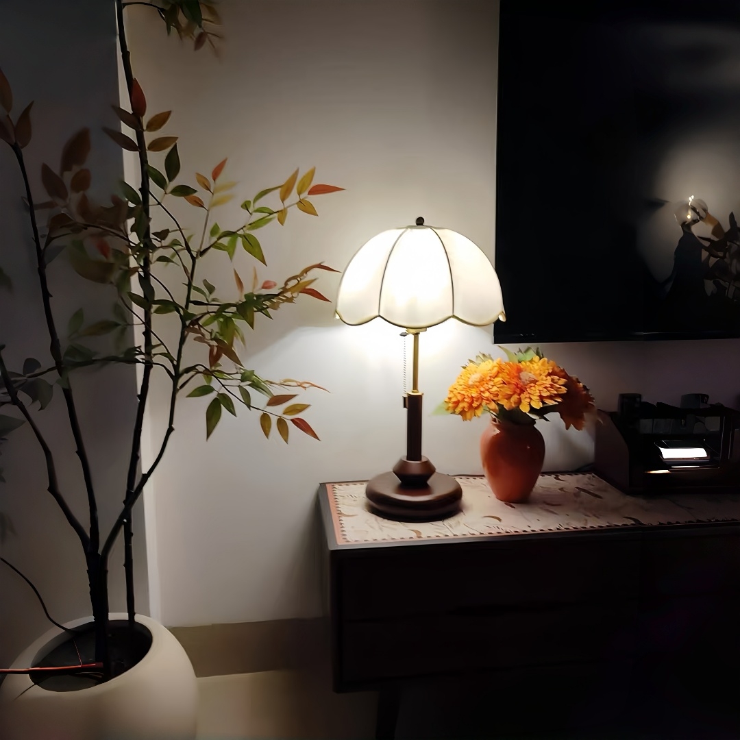 Vintage Mid-Century Floral Tab - Home Decor Lamp 评论和价格