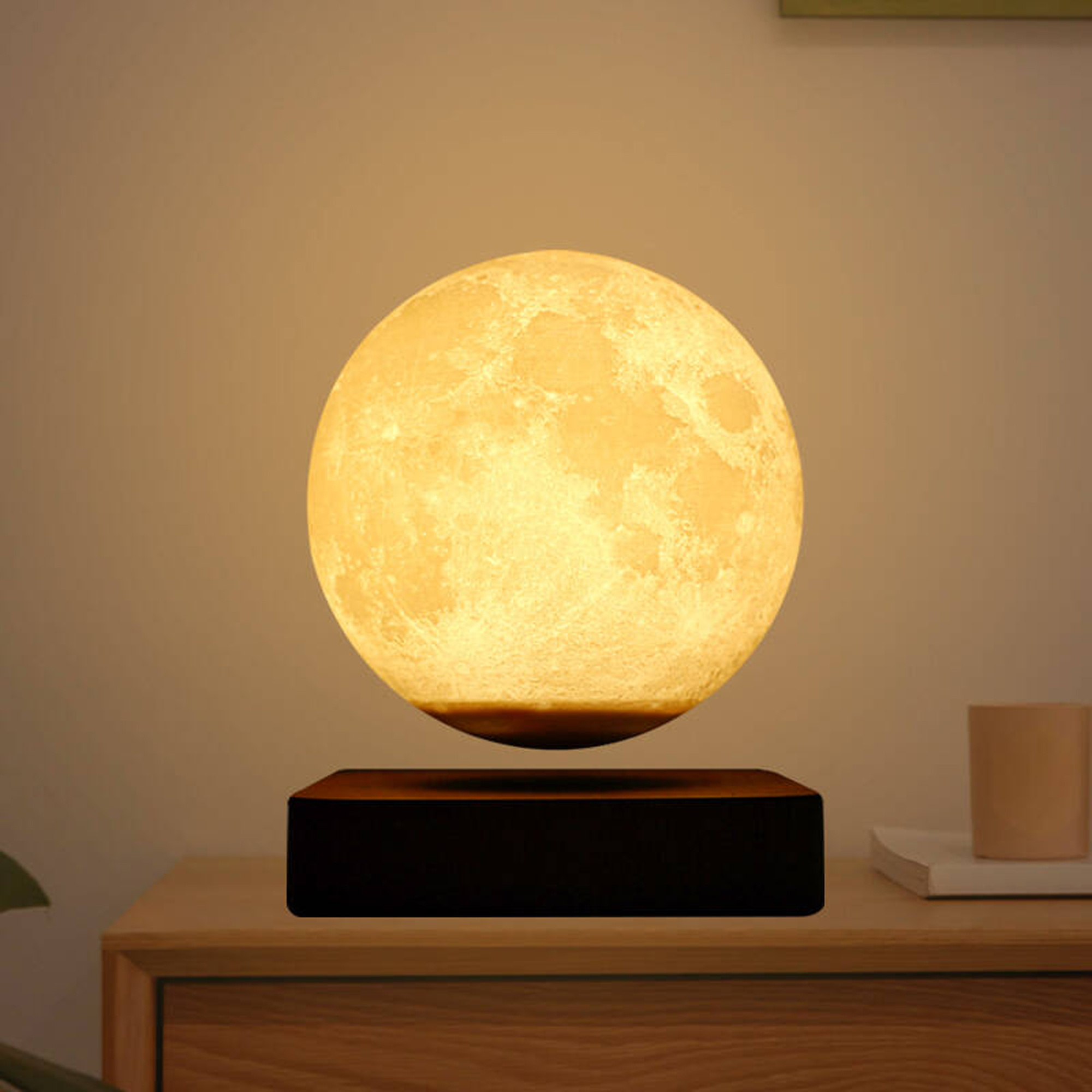 Minimalism Magnetic Levitation - Home Decor Lamp 评论和价格