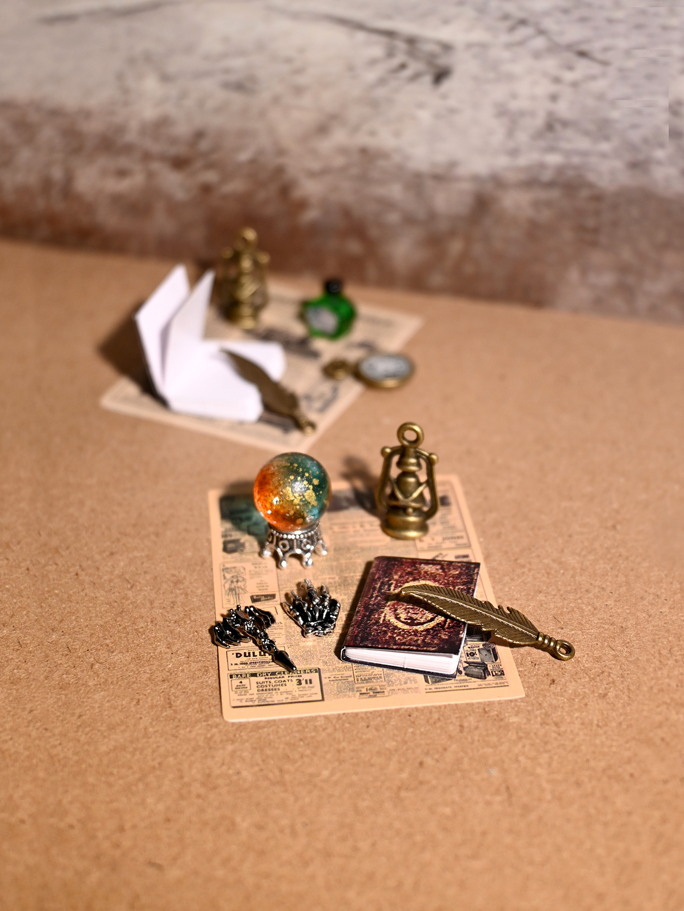 Miniature Replica Magic Vintag - Home Decor Manufacturers 评论和价格