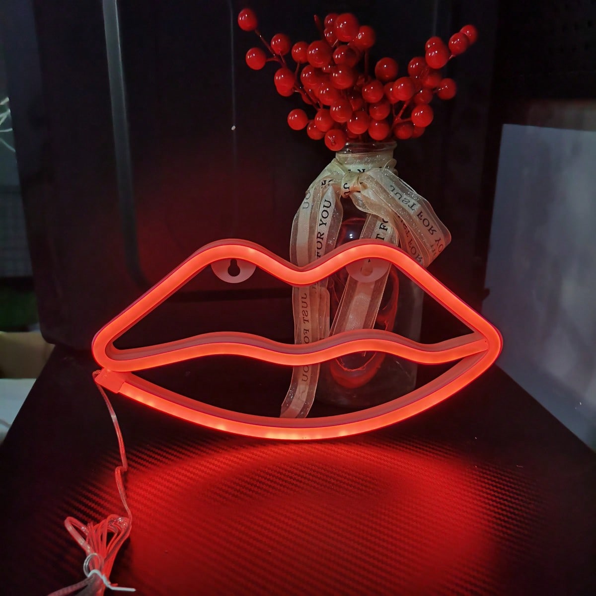 1 Pack Red Lips LED Neon Sign, - Home Decor Lamp 评论和价格